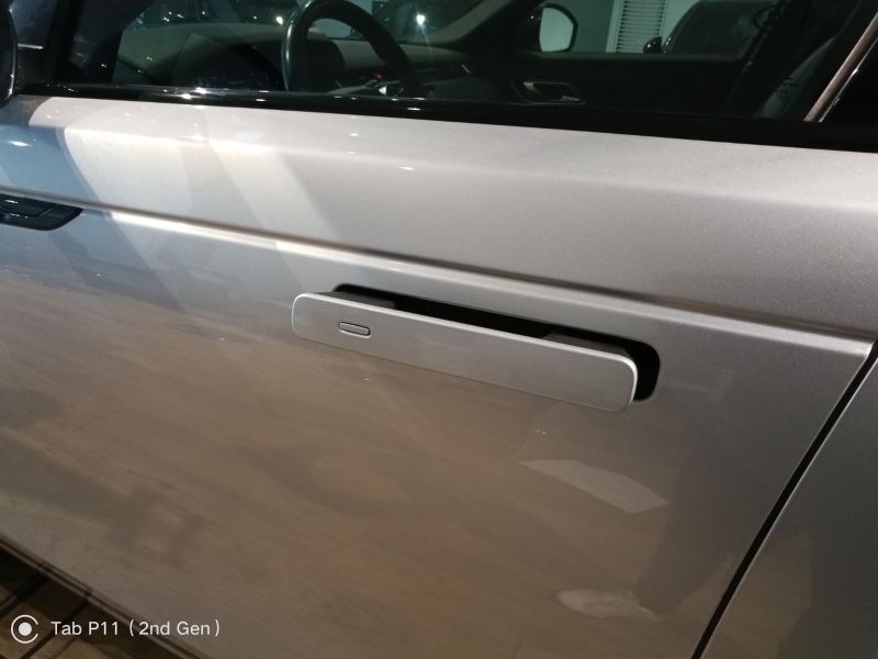 GuidiCar - LAND ROVER Range Rover Velar 2019 Range Rover Velar 2.0d i4 R-Dynamic 180cv auto my20 Usato
